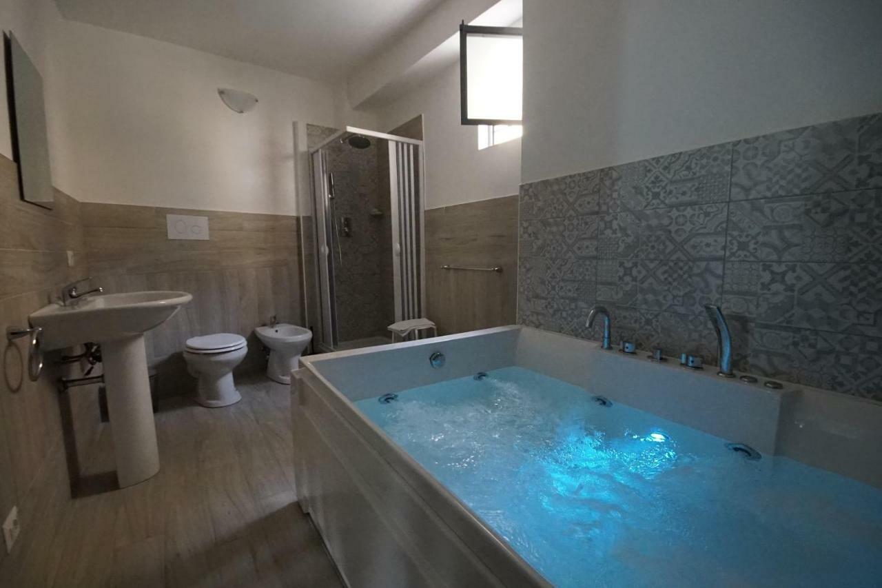 Locazione Turistica Domus Re Bed and Breakfast Αγκριτζέντο Εξωτερικό φωτογραφία