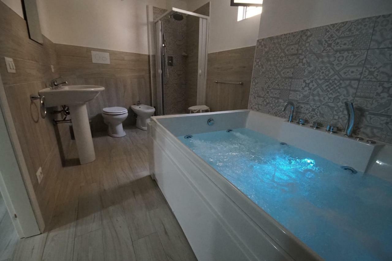 Locazione Turistica Domus Re Bed and Breakfast Αγκριτζέντο Εξωτερικό φωτογραφία